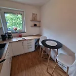 Ecocube 142 - Balkon, 3zimmer, Schlafsofa, Waschmaschine, Backofen, 6pers Daire Meppen
