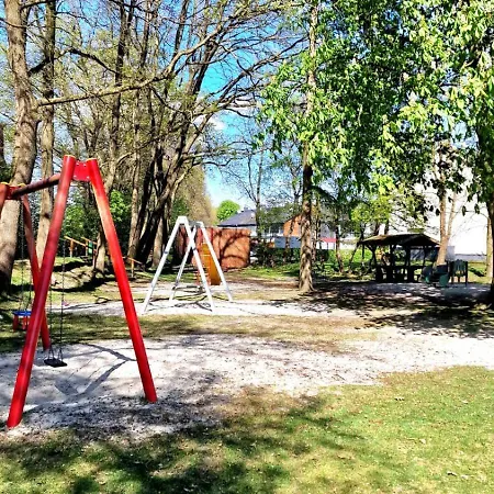 Ecocube 142 - Balkon, 3zimmer, Schlafsofa, Waschmaschine, Backofen, 6pers *